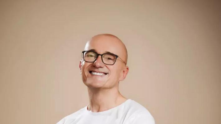 Signorini si autosospende da Mediaset. L'azienda: "Accogliamo la sua decisione"