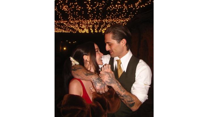 Damiano David e Dove Cameron si sposano: l'annuncio via social 