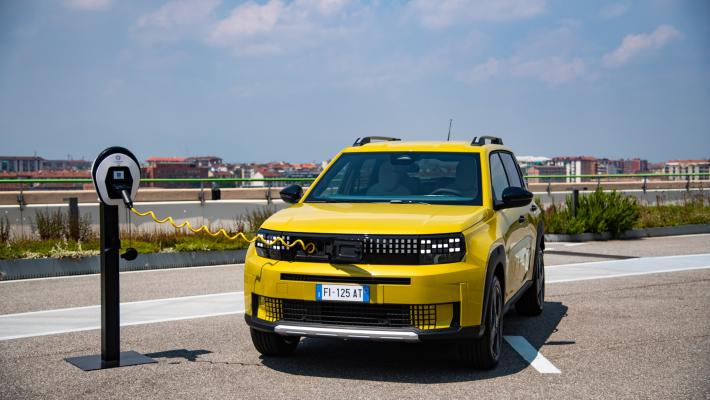 Fiat Grande Panda elettrica 