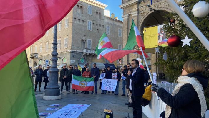 Anche Parma in piazza per "Iran per la Libert&agrave;"