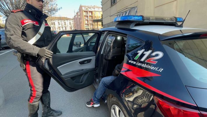 Parma: viola il divieto di dimora e continua a commettere reati. 23enne straniero finisce in carcere.