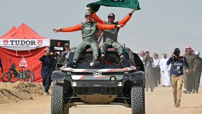 Dakar, primo trionfo di Dacia. Per Al-Attiyah &egrave; il sesto sigillo