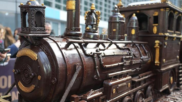 E' parmigiano il treno di cioccolato da  Guinness