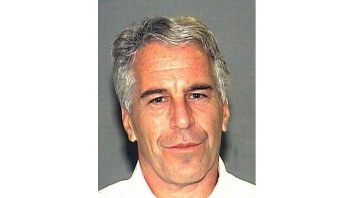 Su Tmz le foto di Epstein morto in cella