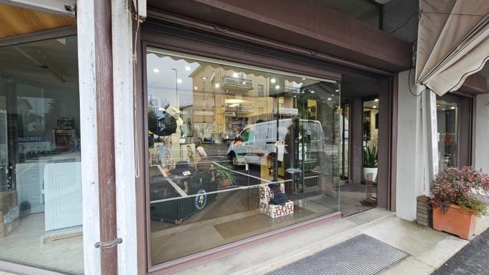 Tentativi di furto nella notte vicino alla rocca