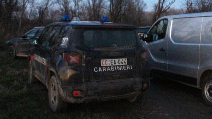 Cadavere nella golena del Po