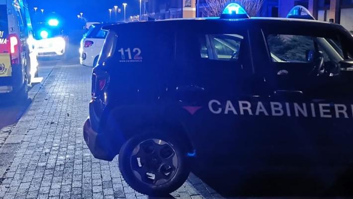 Violenta rissa nei pressi di un bar - i carabinieri identificano i presunti responsabili. Denunciate 8 persone e notificati 4 d.a.c.u.r