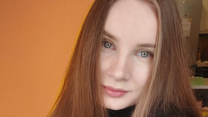  23enne trovata morta in un torrente a Fano, fermato l'ex marito. Uccisa a coltellate, era fuggita dalla guerra in Ucraina
