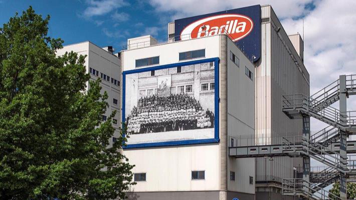Barilla aderisce a "M'illumino di meno": luci spente alla sede di Parma