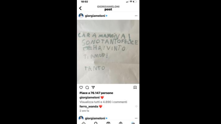 Meloni  nel primo giorno da vincitrice posta il  biglietto della figlia : "Sono tanto felice che hai vinto"