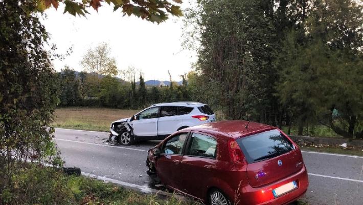 Picchiato fuori da discoteca: domani l'interrogatorio