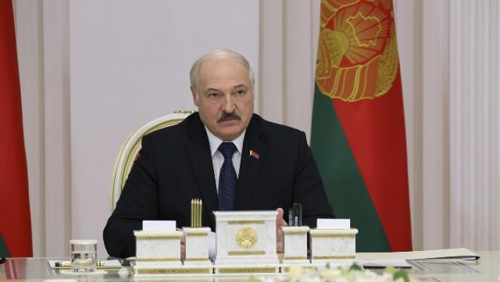 Lukashenko: "Taglieremo il gas all'Europa se saremo costretti"