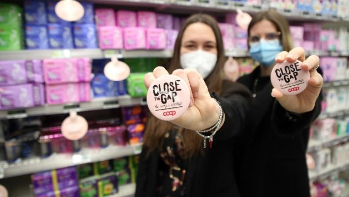 In un'azienda veneziana congedo mestruale per le dipendenti che soffrono di endometriosi. E assorbenti gratuiti per tutte