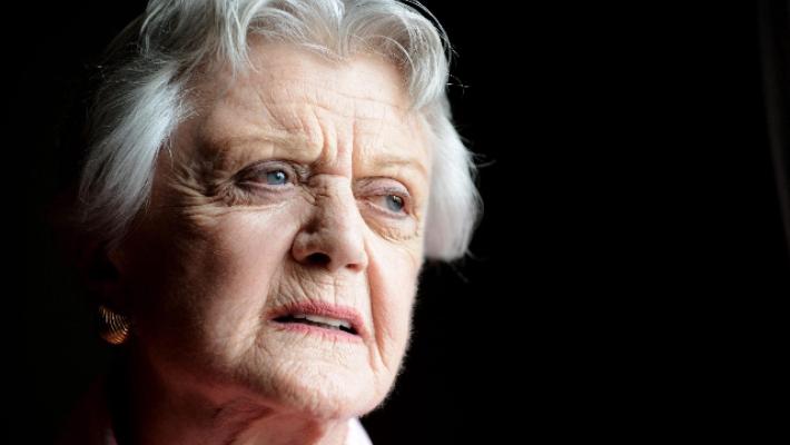 Addio alla "Signora in giallo": è morta Angela Lansbury, aveva 96 anni 