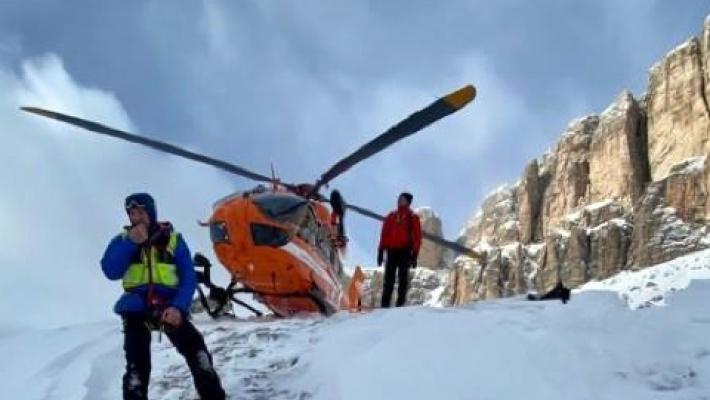 Valanga, restano gravissime le condizioni del maresciallo