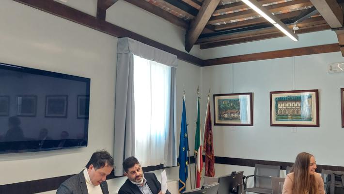 Comunicato Stampa: Terza Commissione: illustrazione del Pdl n. 125 &ldquo;Disposizioni in materia di cooperative di comunit&agrave;&rdquo;