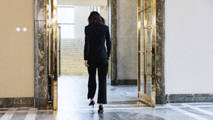 Sanna Marin si dimette da leader SDP in Finlandia