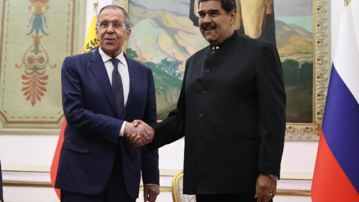 Venezuela-Russia: Lavrov saluta Maduro e va a Cuba
