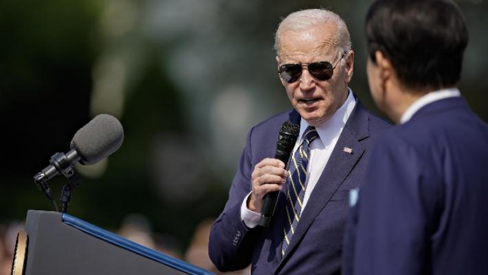 Biden, 'Trump &egrave; un pericolo per la democrazia'