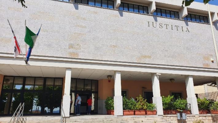 Ciro Grillo e i tre amici condannati per stupro di gruppo