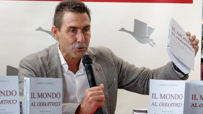 Vannacci "non basta un braccio teso per evocare la legge Scelba"