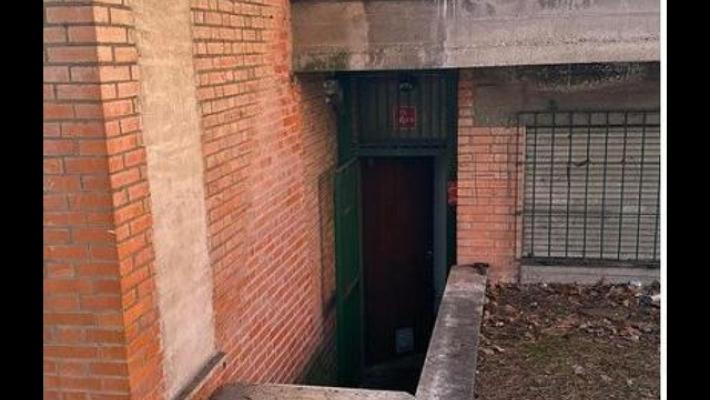 Verona: donna sequestrata e picchiata in un tugurio, Polizia la libera