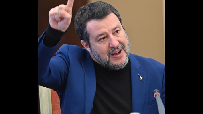 Salvini, Brigata Sassari per riportare sicurezza in città