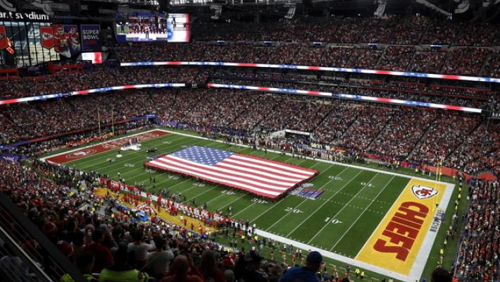 Spari alla parata del super Bowl, fermate 2 persone armate