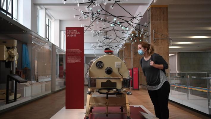 E' morto l'uomo che ha vissuto 70 anni nel 'polmone di ferro'