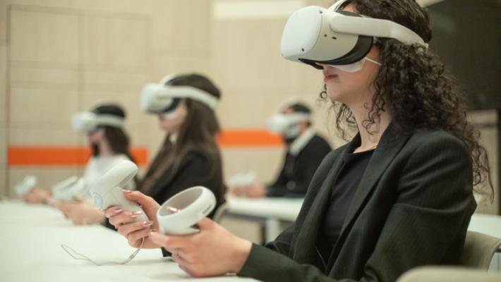 Metaverso diventa realt&agrave; nella scuola, sperimentazione a Milano