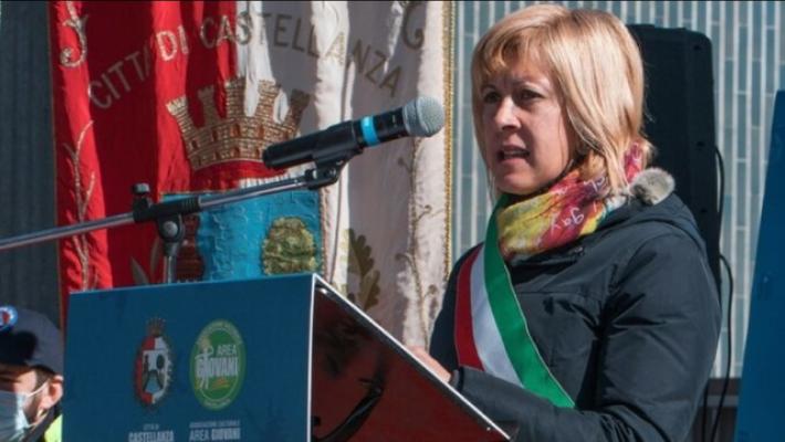 La sindaca  di Castellanza celebra il 25 aprile e muore d'infarto a 50 anni