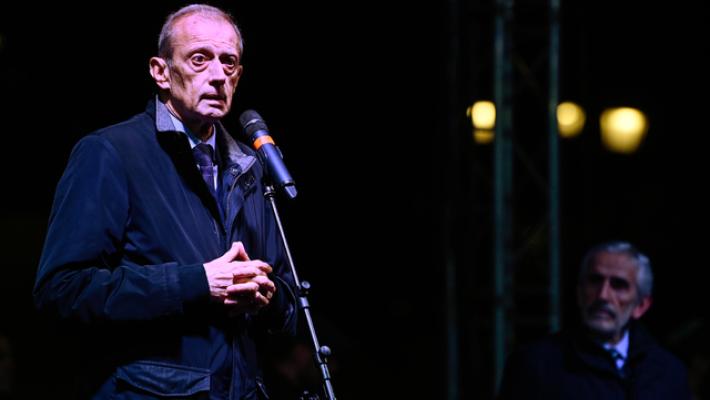 Il legale  di Fassino: "E' un'aggressione mediatica, quasi un  processo parallelo"
