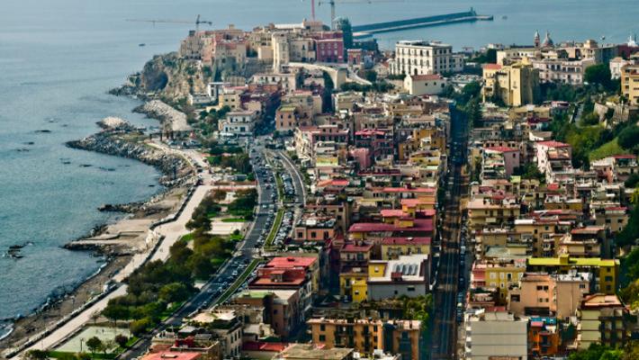 Campi Flegrei, forte scossa avvertita a Napoli