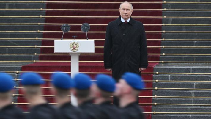 Putin, 'non permetteremo a nessuno di minacciarci'