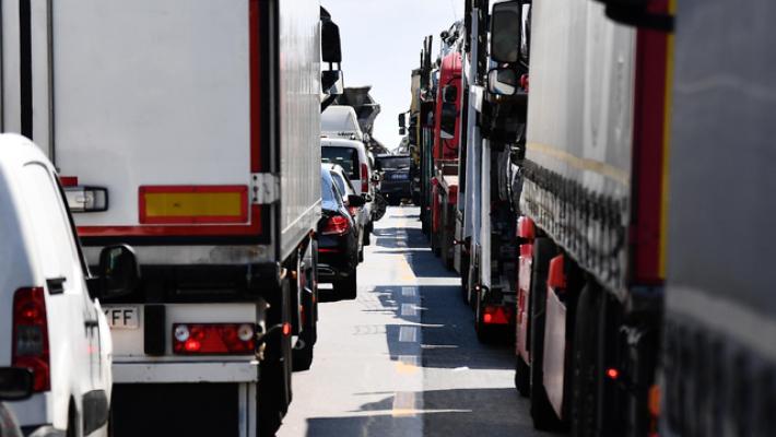 Tamponamento a catena in A26, 7 km di coda nel nodo di Genova