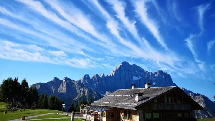 Bloccati dal maltempo sul Civetta, soccorsi 12 escursionisti