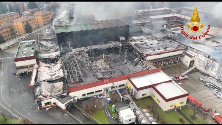Incendio Inalca, Comune dispone anche bonifica di aree esterne
