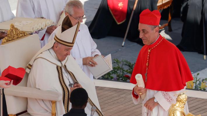 Card. Fernandez, Francesco un lavoratore senza sosta