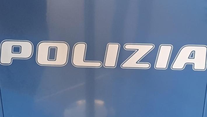 Omicidio in falegnameria a Roma, morto l'uomo ferito