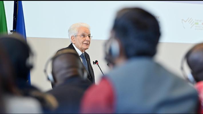 Mattarella, la Consulta chiede 'una leale collaborazione'