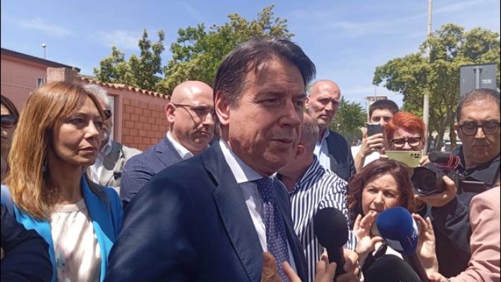 Conte, 'con Todde contro gli avvoltoi del centrodestra'