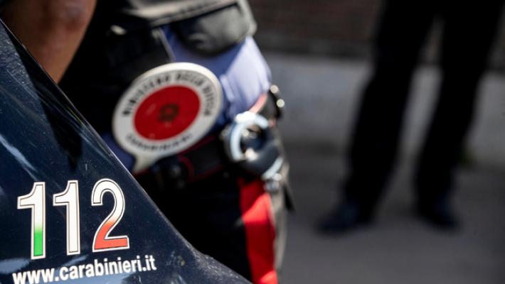 Minaccia la ex davanti alla figlia di tre anni, arrestato