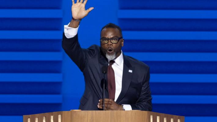 Protesta anti-Trump a Chicago, la città è bloccata