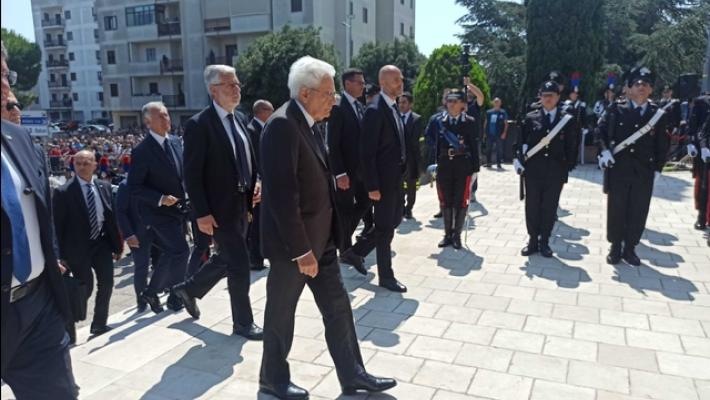 Carabiniere ucciso, Mattarella arrivato a Ostuni per funerali
