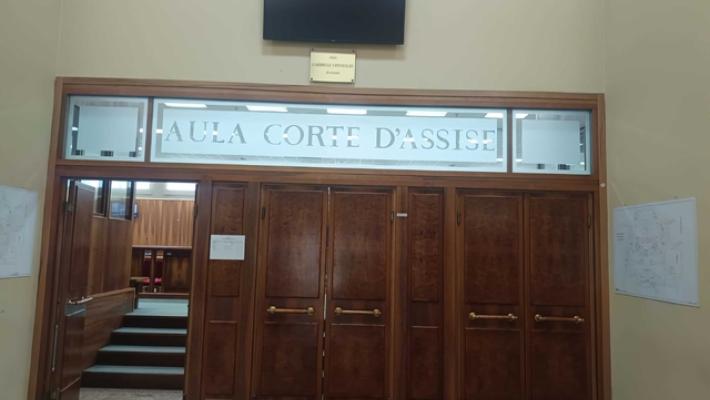 Uccise sua figlia e vicino di casa, attesa sentenza a Foggia