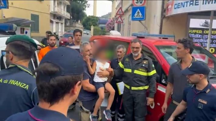 Dimesso dall'ospedale di Imperia il bimbo di 5 anni scomparso per 36 ore. Indagato il testimone che lo vide 
