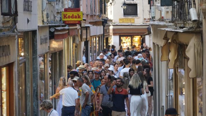 Turismo, in Italia nel 2025 prevista spesa di 185 miliardi