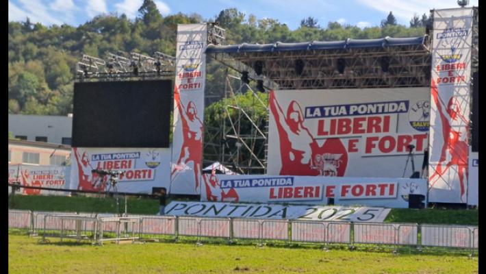 Giovani della Lega a Pontida, 'FI scelga, o con noi o contro'