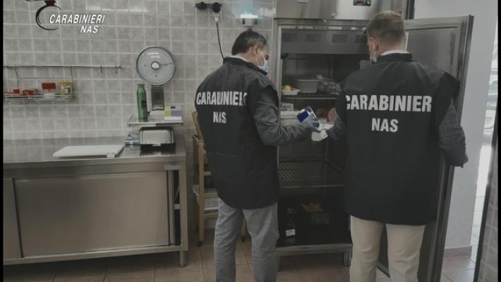 Frode in gestione Cas, 5 arresti