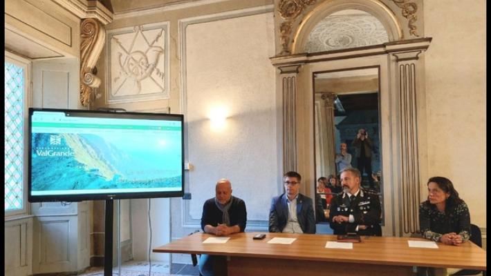 Parco Val Grande, radiocollari per monitorare lupi e orso